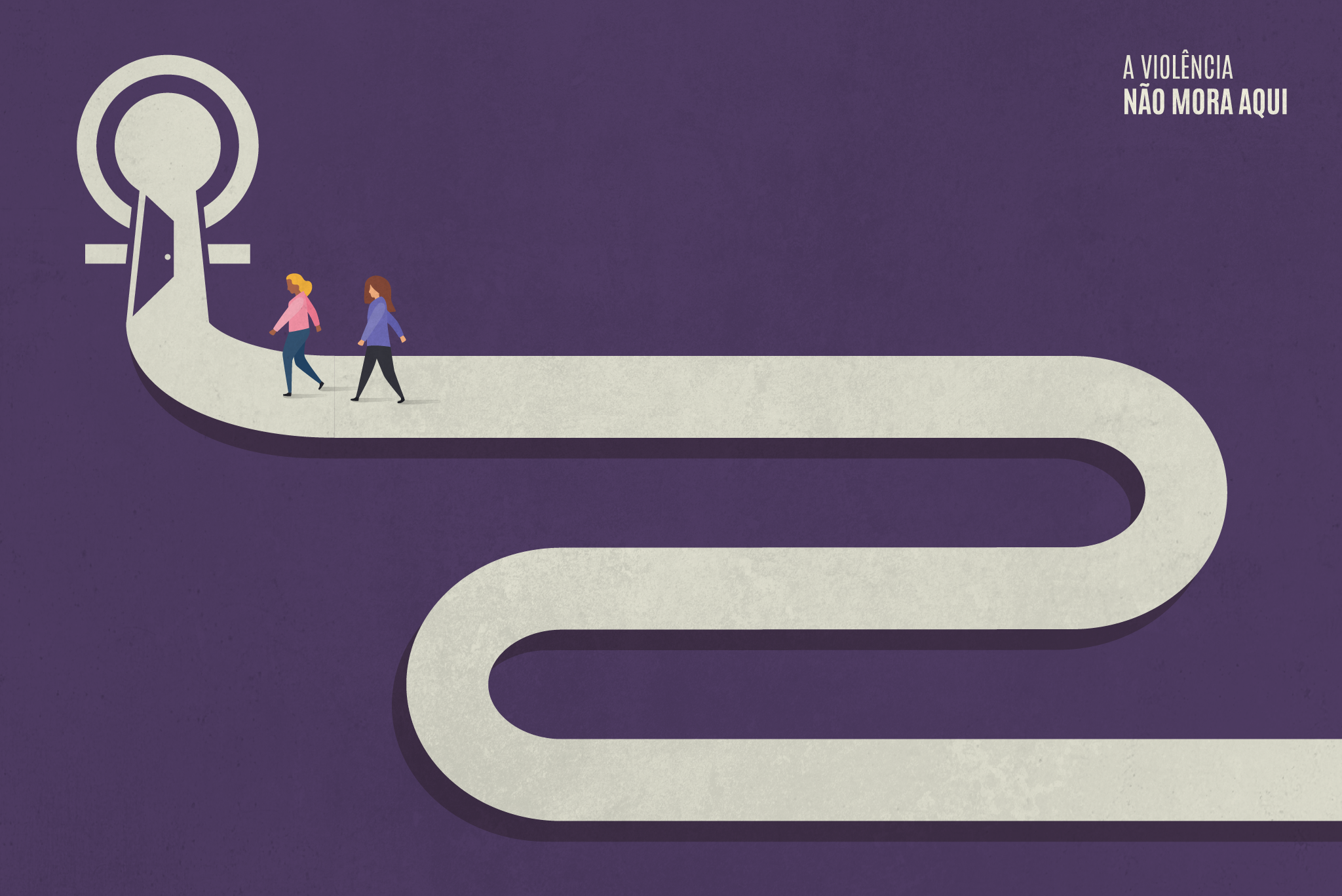 A imagem apresenta uma ilustração com fundo roxo e um caminho claro que se estende em curvas, formando uma espécie de trajeto contínuo. No início desse caminho há um grande símbolo de porta estilizada, semelhante a um ícone feminino, sugerindo proteção ou entrada segura.  Sobre o caminho, duas mulheres caminham lado a lado, em direção ao interior desse espaço, transmitindo a ideia de acolhimento, segurança e liberdade.  No canto superior direito, está a frase: “A violência não mora aqui”, reforçando a mensagem de combate à violência, especialmente contra a mulher, e a construção de um ambiente seguro e livre de agressões.
