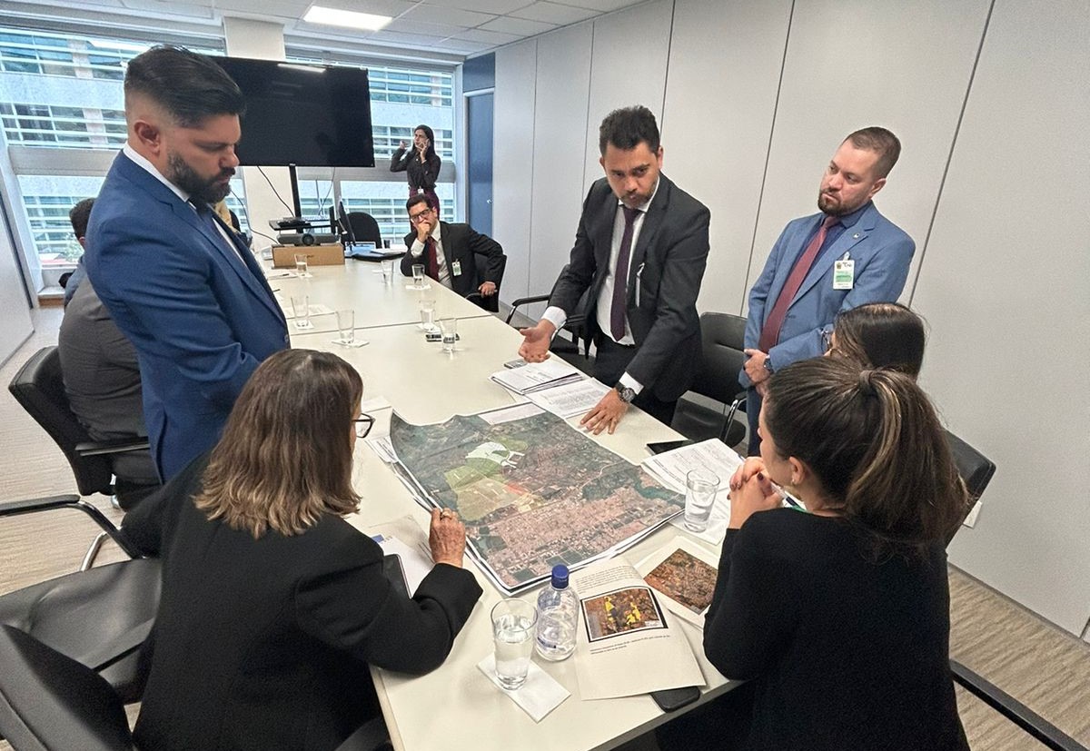 Foto da reunião para apresentação da proposta do plano de trabalho para cumprimento da  decisão do Conselho Nacional de Justiça (CNJ)