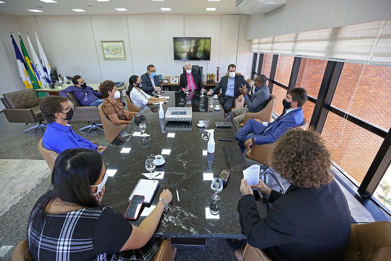 3 Em reunião com membros da nova diretoria do Sinjusto presidente do TJTO defende diálogo como solução para demandas da categoria