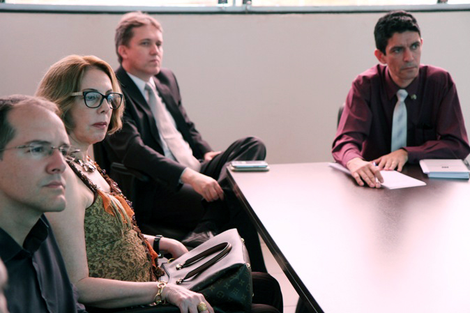 TJT 9767 apresentaeproc03