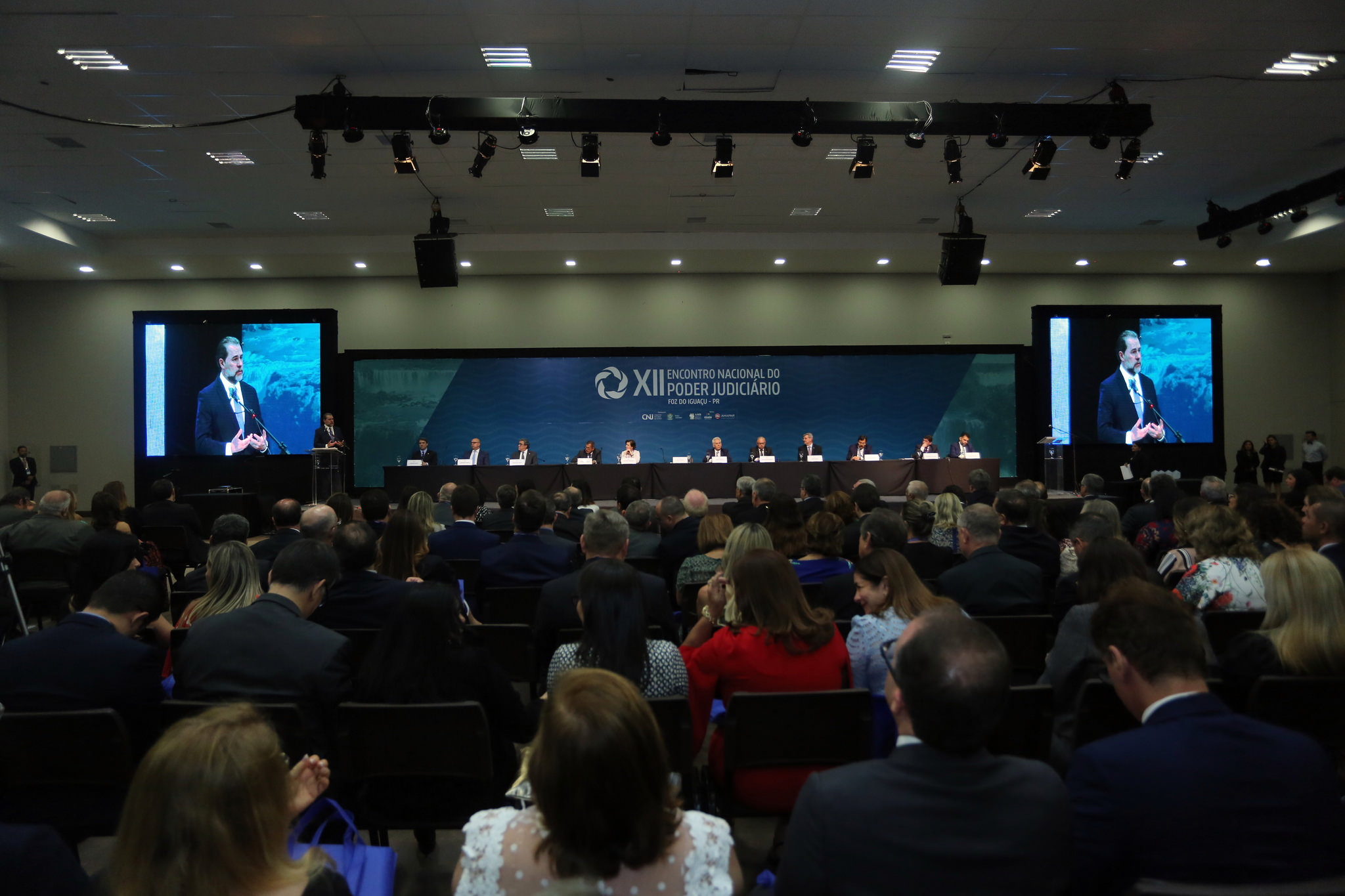 32295002138 74276ba77c k