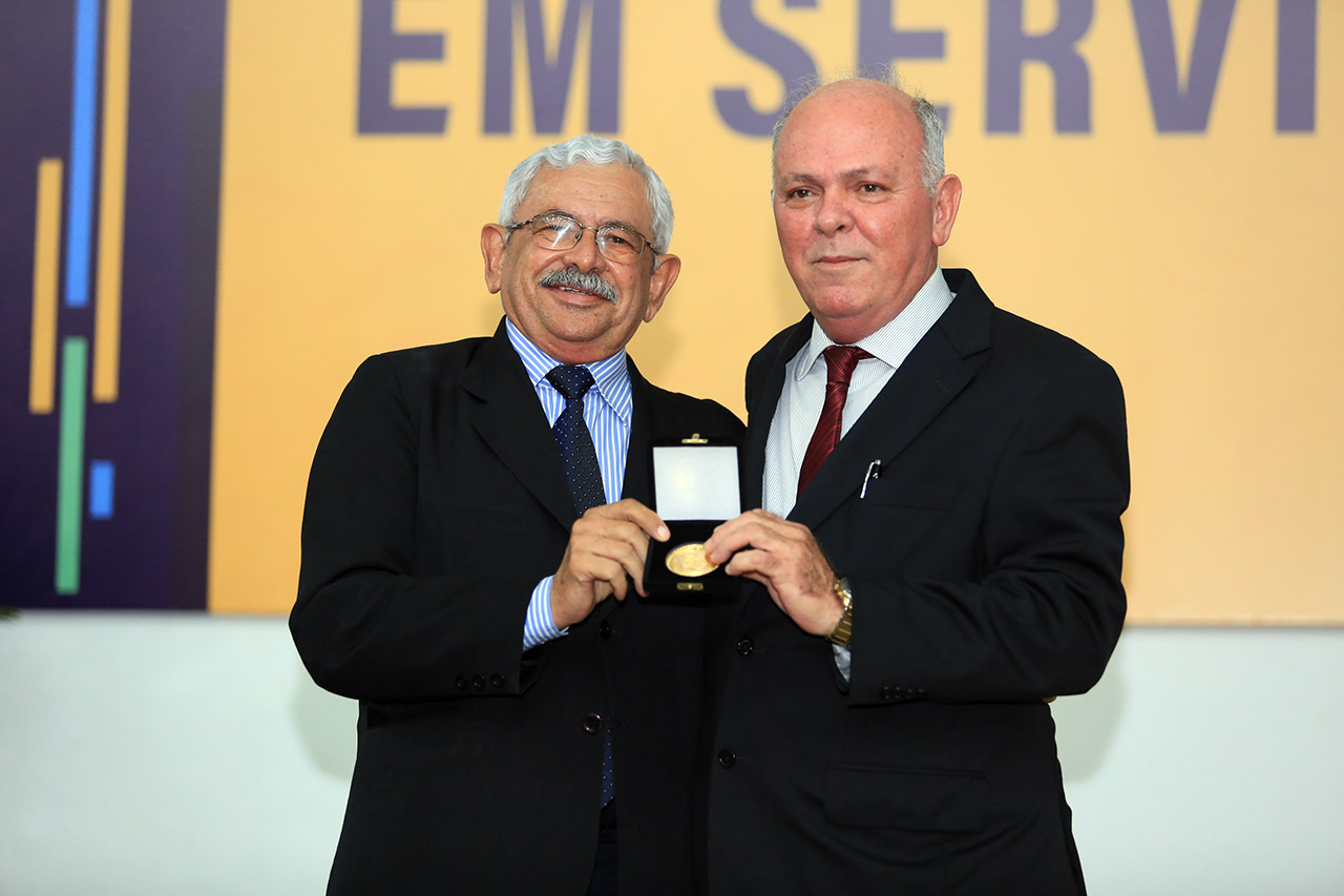 amagicaemservir tarde 00019