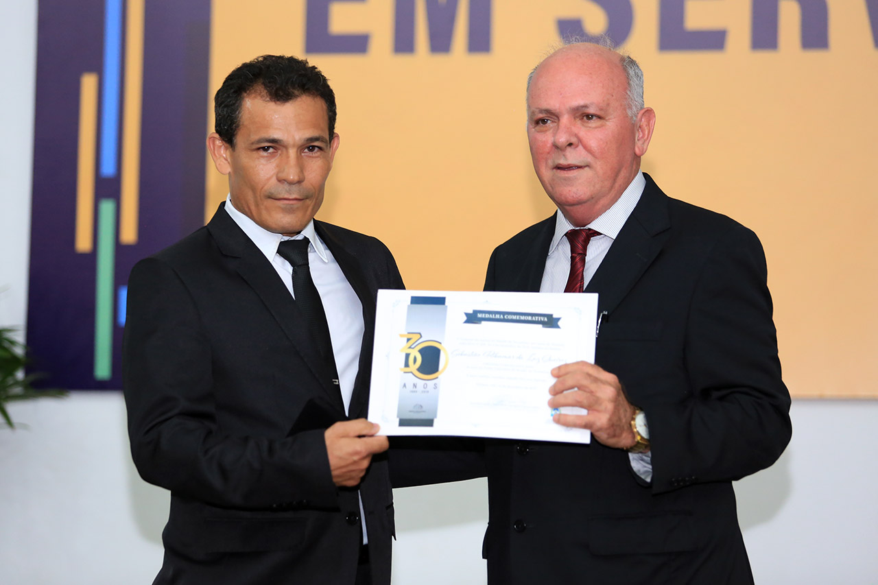 amagicaemservir tarde 00021