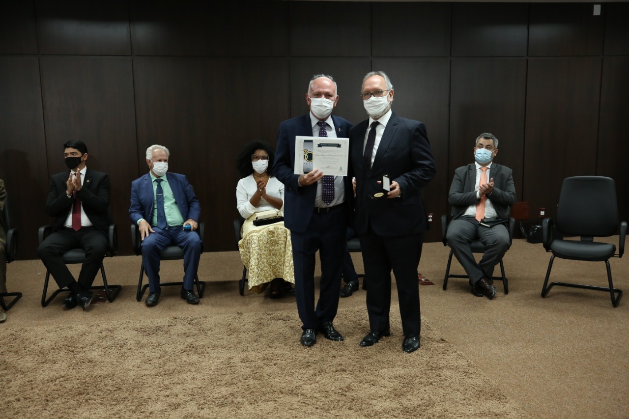 meldalhapedronelson 2