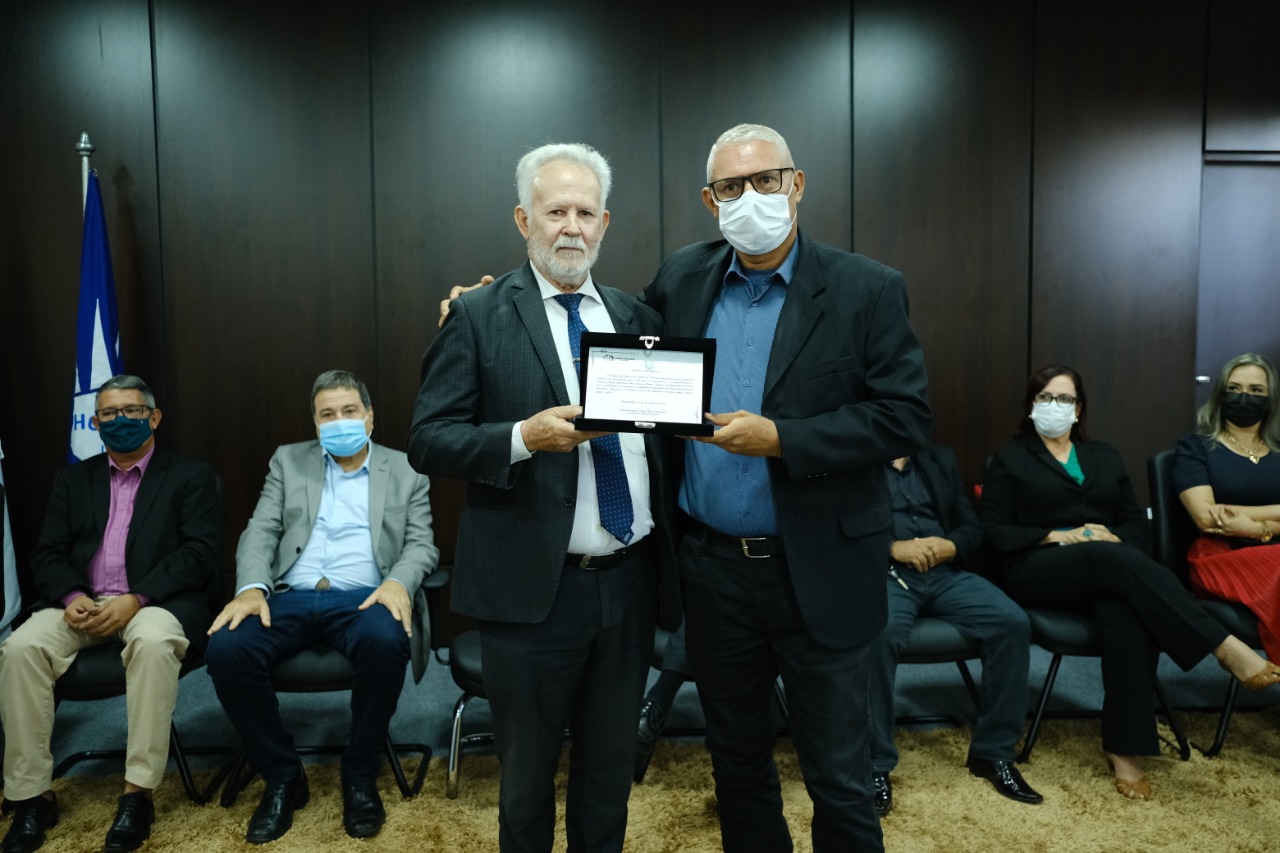 A2EB8D58 FBF2 42F6 B09C 7FF34A02D8D2