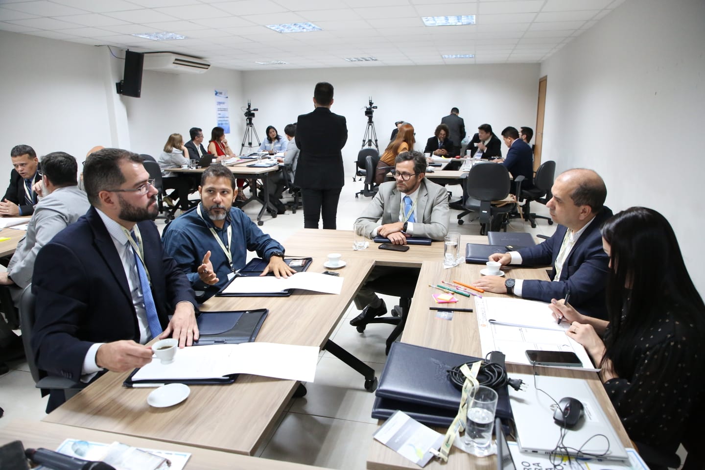 D1975365 F7BD 4DB4 BA73 6BD5674665F7