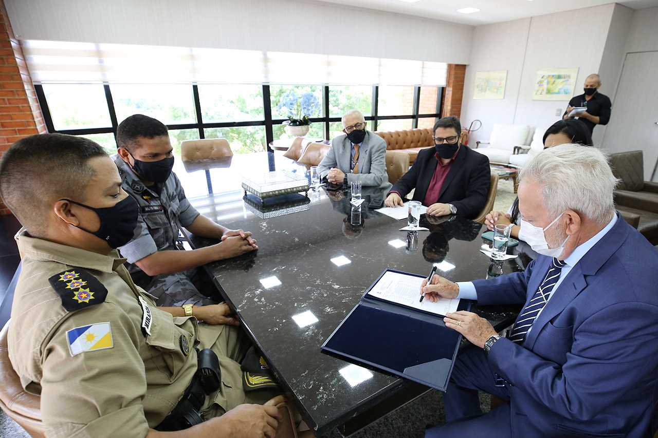 eliasoliveira Doacao PM 2021 12 14 8583