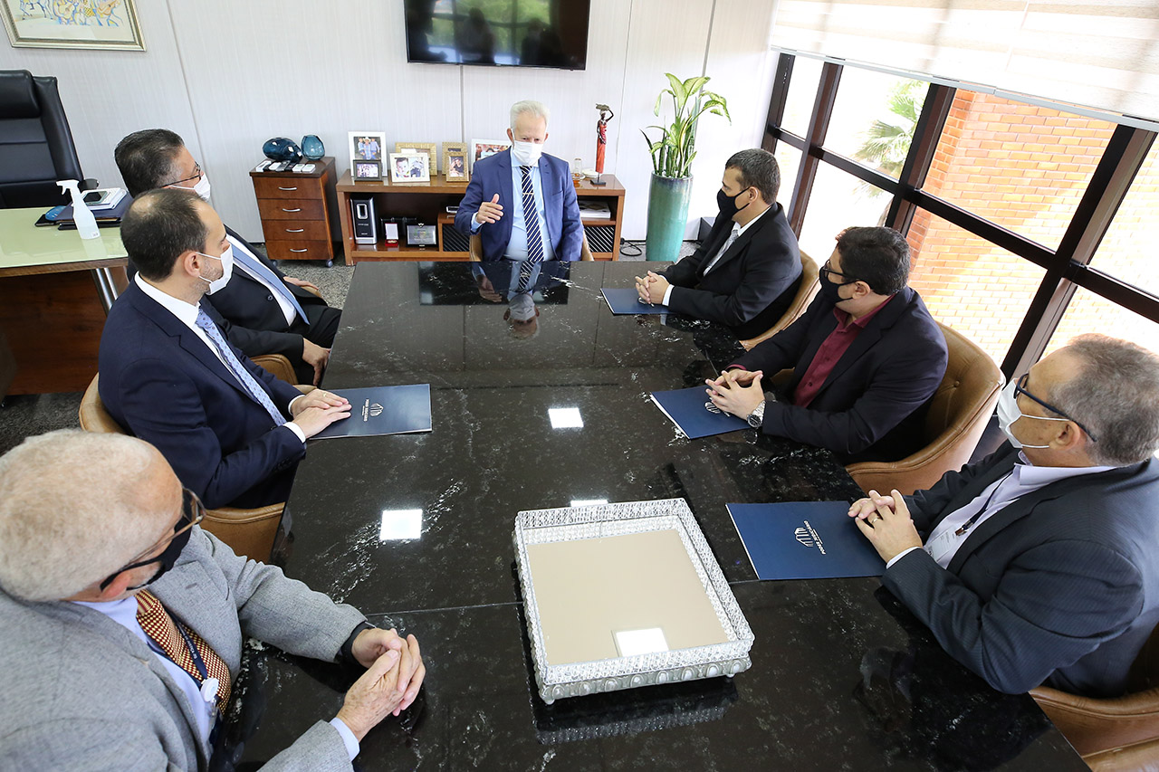 eliasoliveira ThemaInformatica 2021 12 14 8379