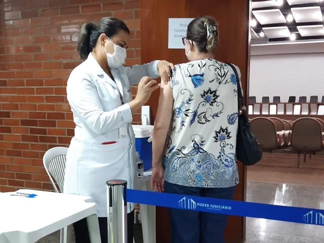 vacinação2 15 4 20